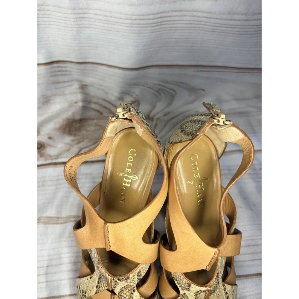 Cole Haan Air Wedge Heel Sandals Womens 7.5 B‎ Brown Leather Strappy Snakeskin